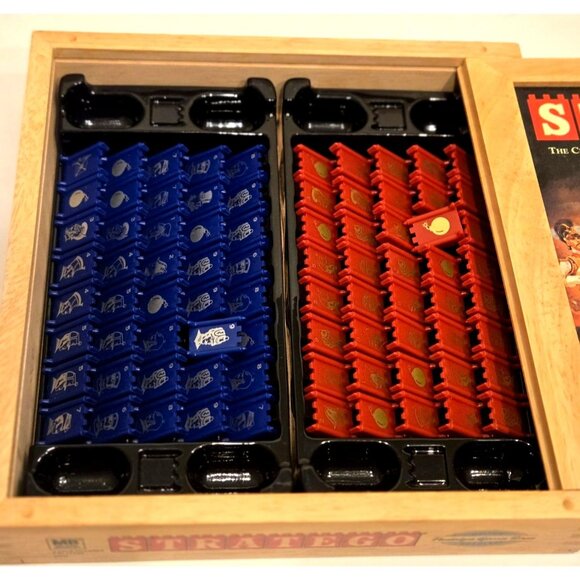 STRATEGO Nostalgia Games Series Wood Box 2002 HASBRO Ages 8 - Picture 5 of 6